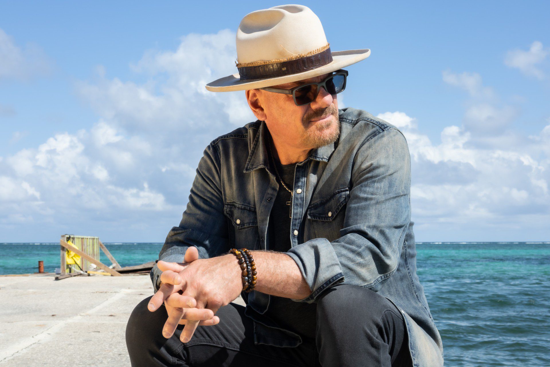 Country Icon Phil Vassar Brings Hits and Heart to Dodge County Fair